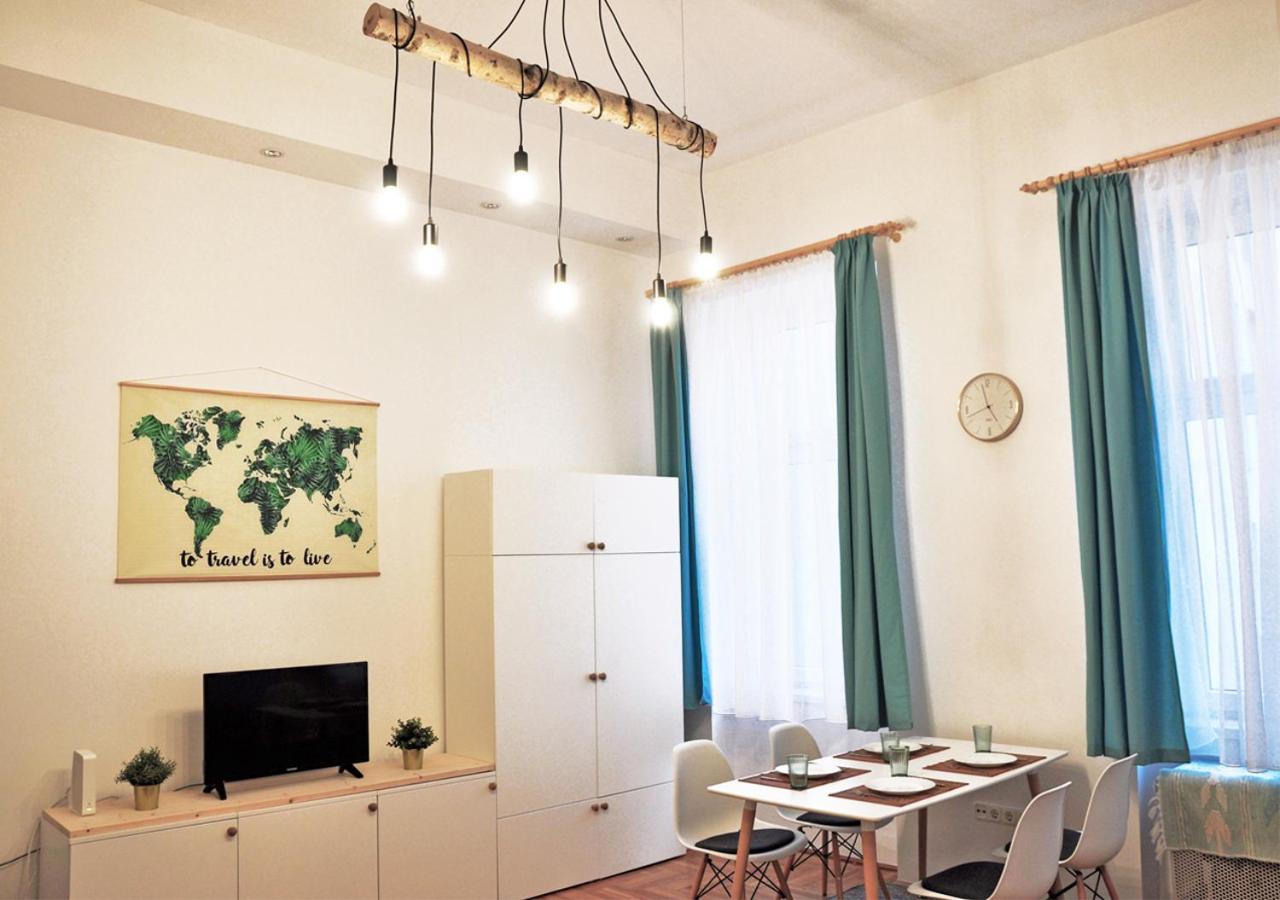 Cozy Design Home - Near Keleti & Citypark Budapest Luaran gambar